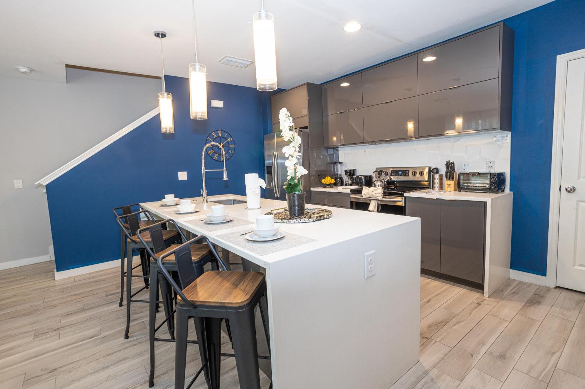 Holiday home Incredible 4br Near Parks With Splash Pool At Le Reve - 4459